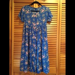 Vintage, Erika & Co. Blue floral, empire waist